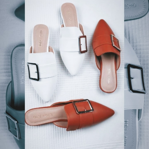 🚨The Rebecca//White mule flat - Picture 6 of 6